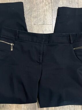 Chaus Black Women's Dress Pants with Gold Zipper Detail Sz 12